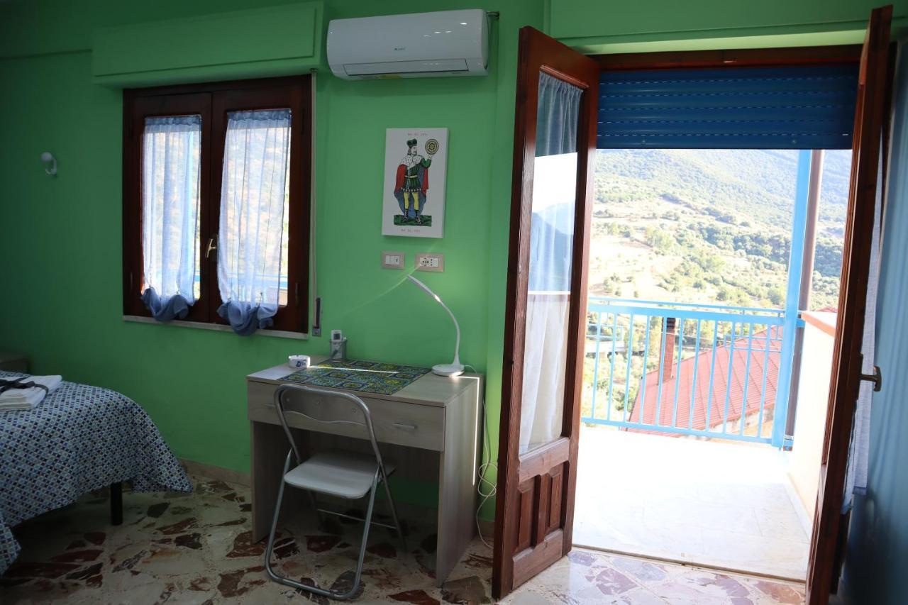 San Mauro Castelverde Casa Borgo Borrelloヴィラ エクステリア 写真