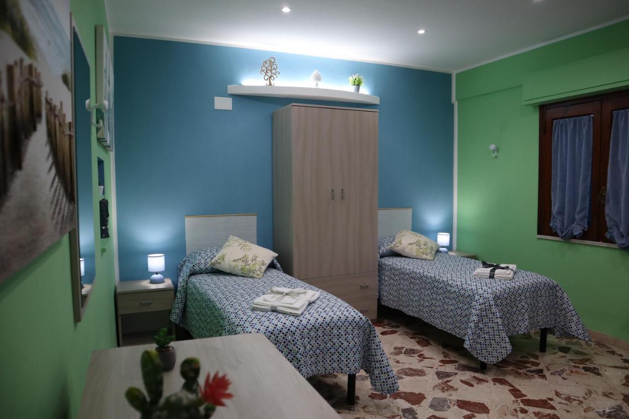 San Mauro Castelverde Casa Borgo Borrelloヴィラ エクステリア 写真