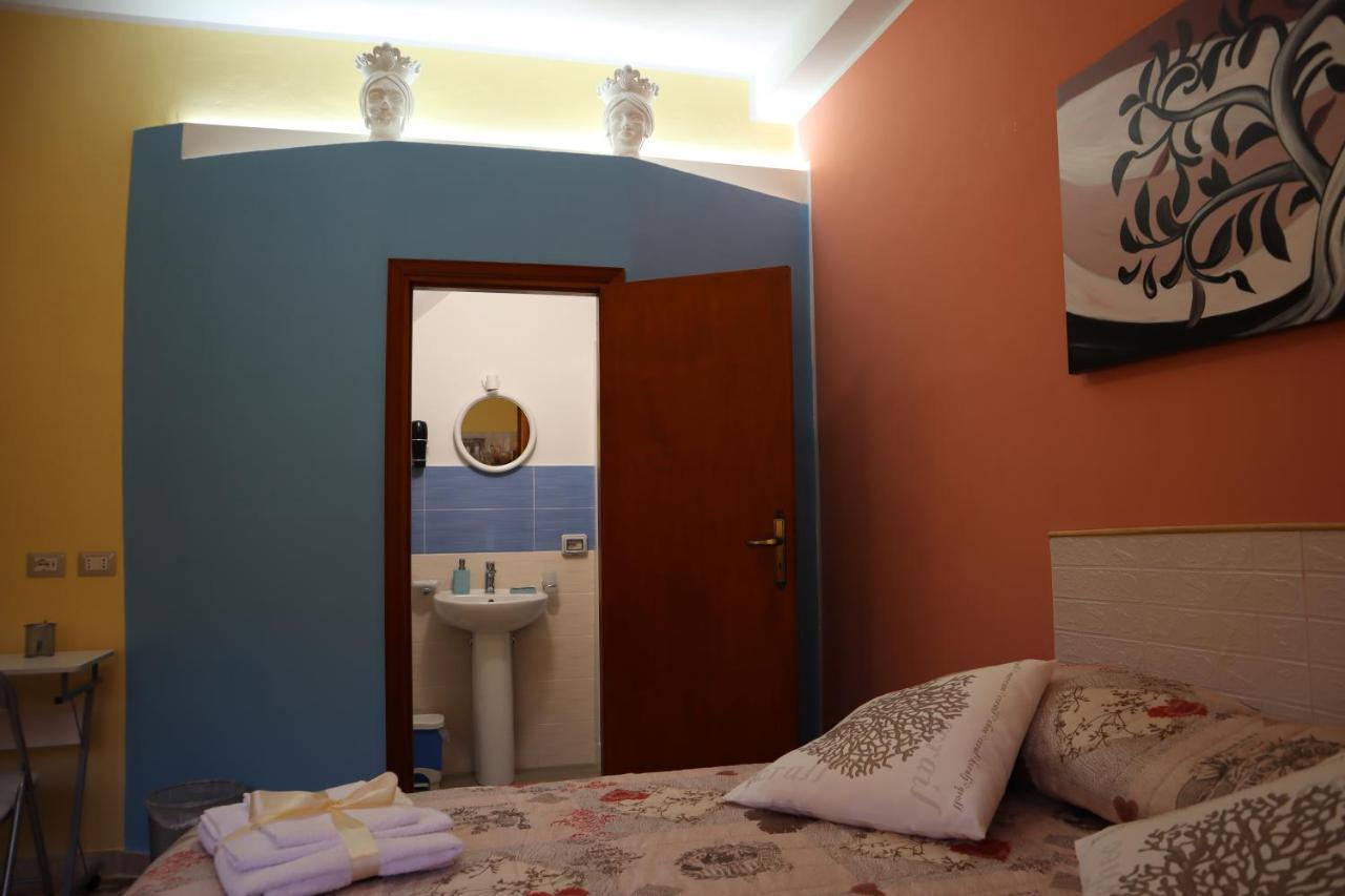 San Mauro Castelverde Casa Borgo Borrelloヴィラ エクステリア 写真