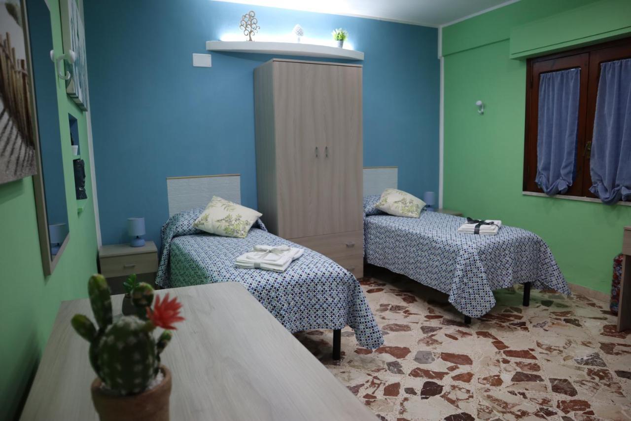 San Mauro Castelverde Casa Borgo Borrelloヴィラ エクステリア 写真