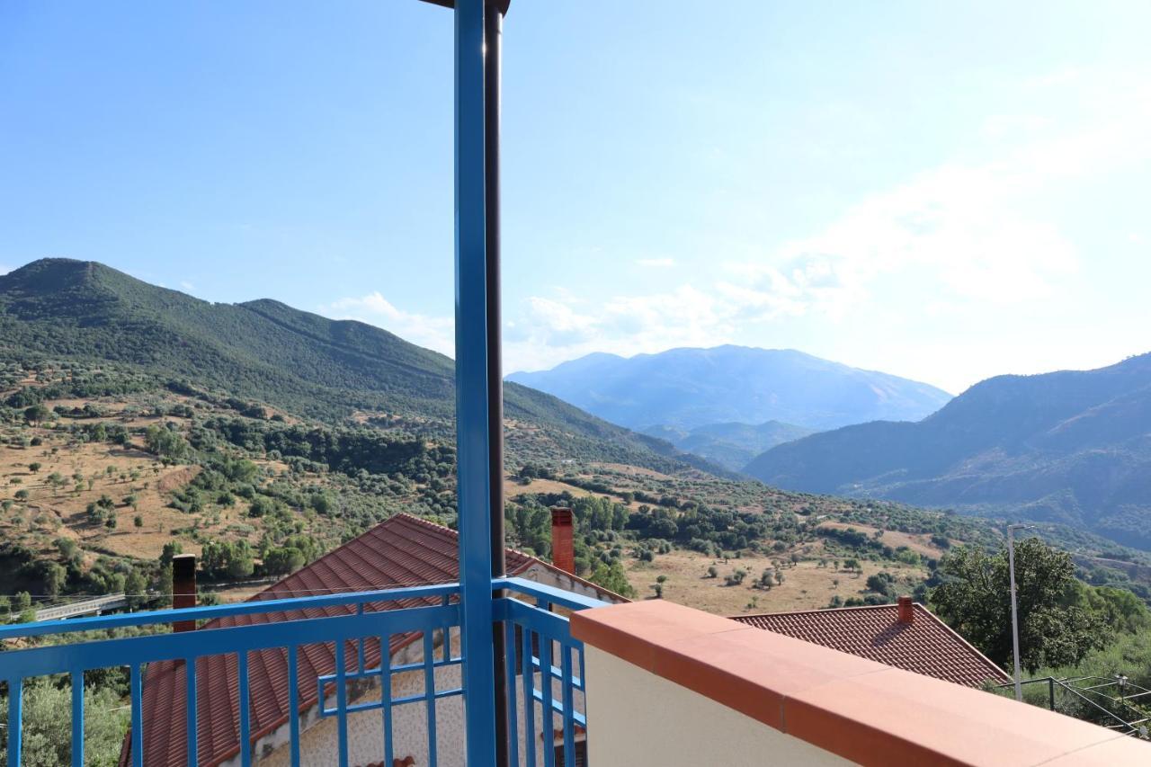 San Mauro Castelverde Casa Borgo Borrelloヴィラ エクステリア 写真